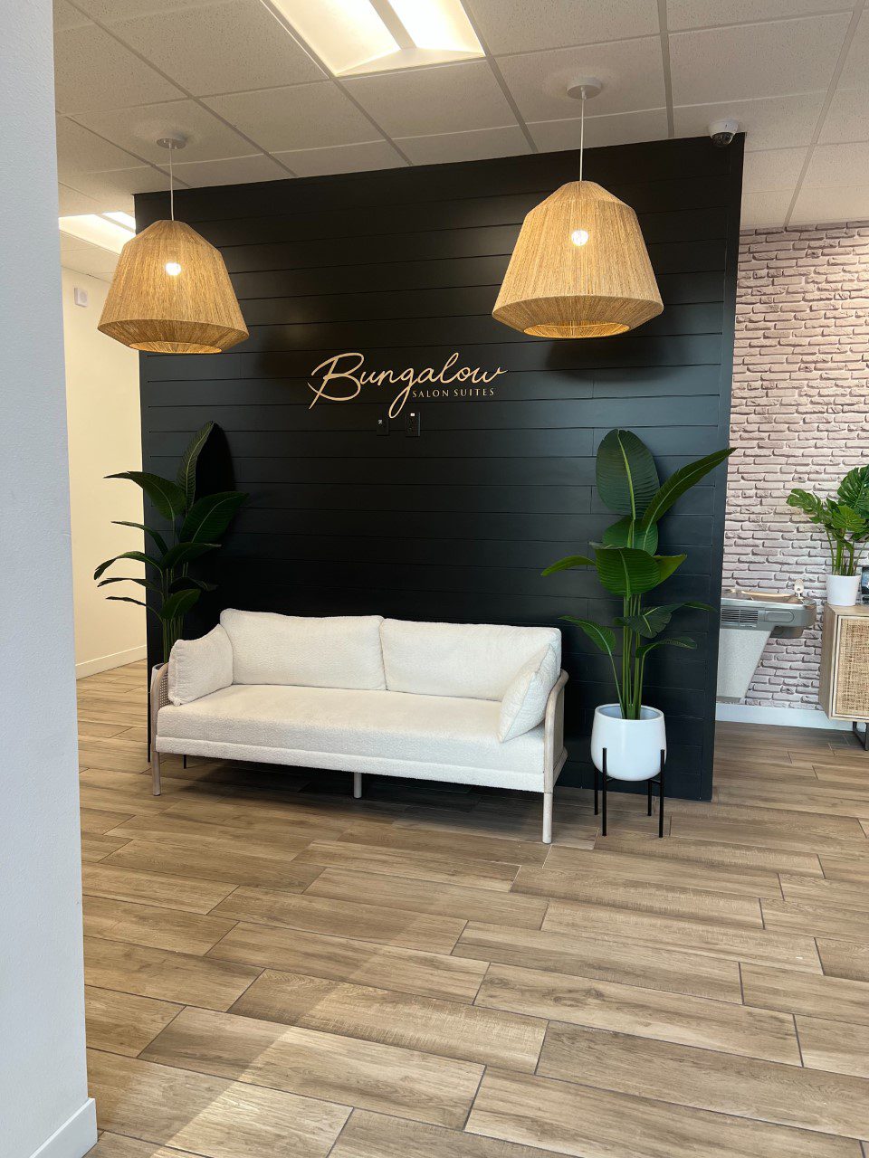 Bungalow Salon Suites With White Sofa Inside
